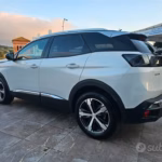 PEUGEOT 3008 BlueHDI 130 EAT8 S&S Allure Pack